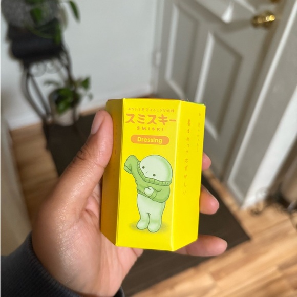 NWT Smiski Dressing Series blind box - Picture 1 of 6